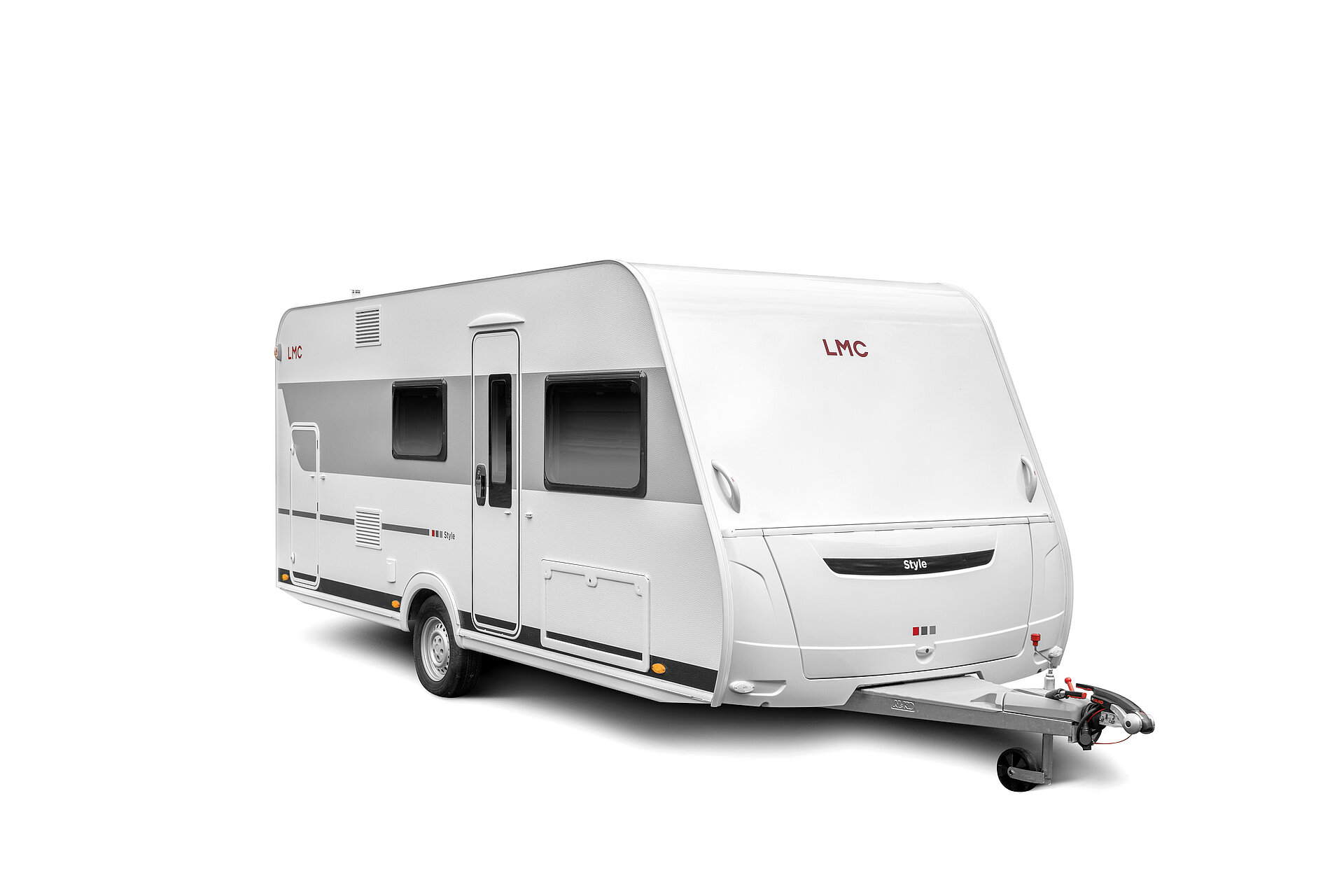 LMC Style Wohnwagen freigestellt, Seitenansicht auf weiß.